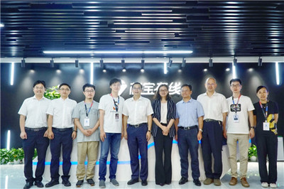 四心凝聚力量 以技術服務教育 浙江省委領導調研校寶在線